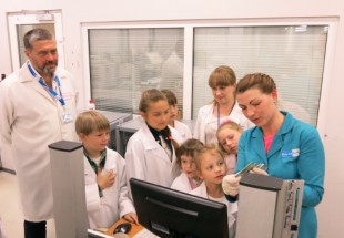 World Day for Safety and Health at Work celebrated by  the Plastic Card company